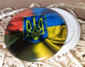 Значок круглий "Україна"